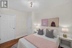 122 MCGILLIVRAY AVENUE | Toronto Ontario | Slide Image Eighteen
