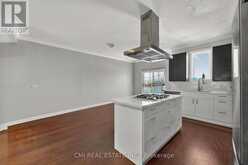 22 JEAVONS AVENUE | Toronto Ontario | Slide Image Eleven