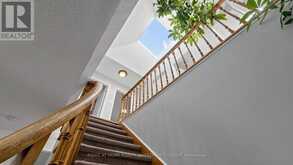 86 BURLING PLACE | Newmarket Ontario | Slide Image Twenty