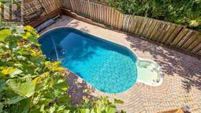 86 BURLING PLACE | Newmarket Ontario | Slide Image Forty-eight