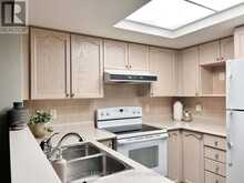 212 - 900 BOGART MILL TRAIL | Newmarket Ontario | Slide Image Nine