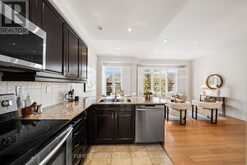 25 BEVERLEY GLEN BOULEVARD | Vaughan Ontario | Slide Image Twelve