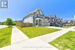 108 DECAROLIS STREET | Angus Ontario | Slide Image Three