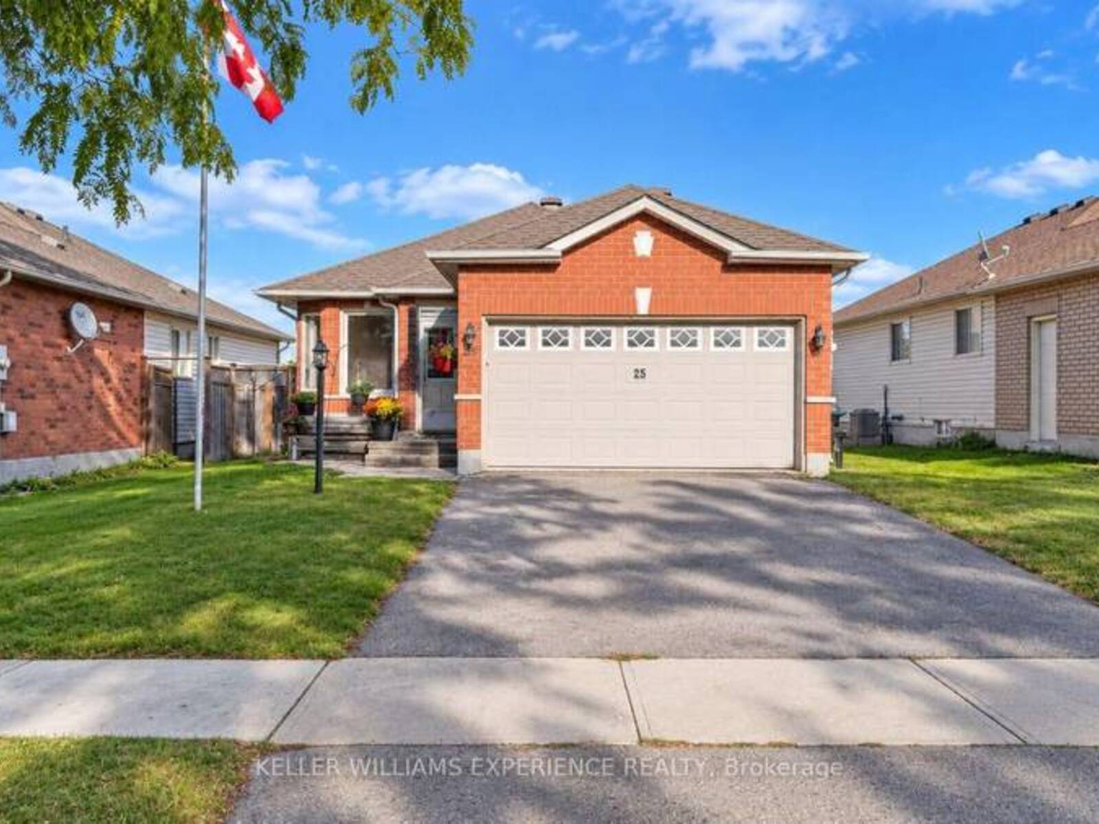 25 NICHOLSON DRIVE, Barrie, Ontario L4N 8L7