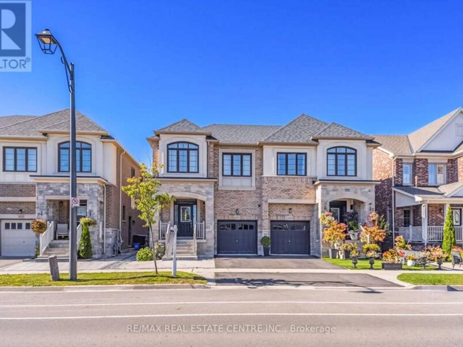 457 WHITLOCK AVENUE, Milton, Ontario L9E 1J5