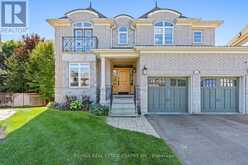 14 VIEW POINT CIRCLE | Halton Hills Ontario | Slide Image Two