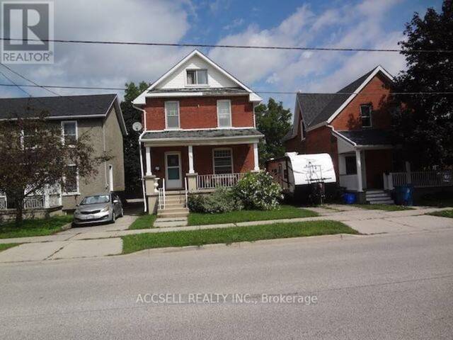 108 SHAKESPEARE STREET Stratford Ontario, N5A 3W4 - 3 Bedrooms Home For Sale