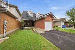 19 BOULDER CRESCENT | Guelph Ontario | Slide Image Two
