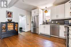 208 CLINE AVENUE N | Hamilton Ontario | Slide Image Four