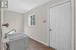 213-215 MAPLE STREET | Dunnville Ontario | Slide Image Sixteen