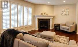 55 MAGNIFICENT WAY | Binbrook Ontario | Slide Image Eight