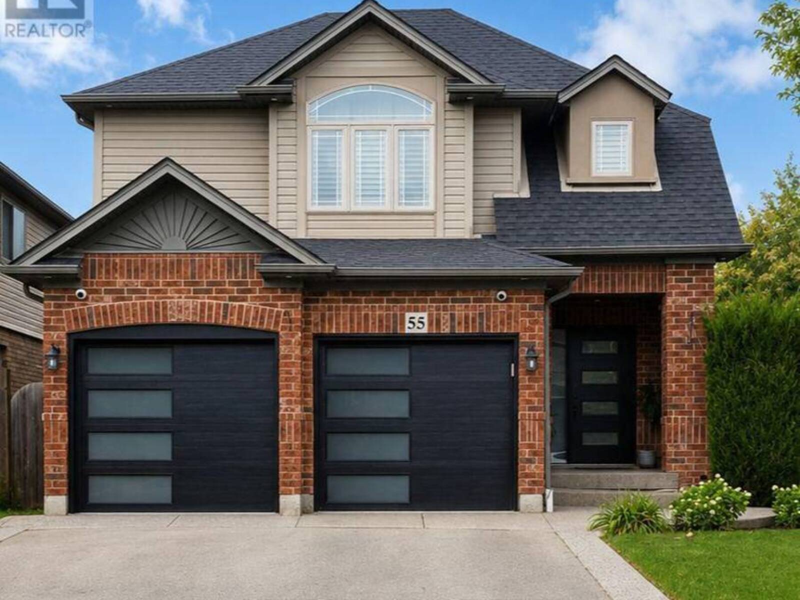 55 MAGNIFICENT WAY, Binbrook, Ontario L0R 1C0