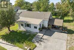 16 SNOOKS ROAD | Georgina Ontario | Slide Image Two
