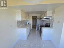 1407 - 700 CONSTELLATION DRIVE | Mississauga Ontario | Slide Image Three
