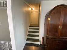 24 QUEENSLEA DRIVE | Hamilton Ontario | Slide Image Five