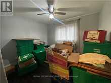 24 QUEENSLEA DRIVE | Hamilton Ontario | Slide Image Nine