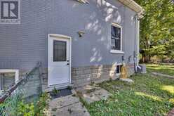 657 PICCADILLY STREET | London Ontario | Slide Image Thirty-one