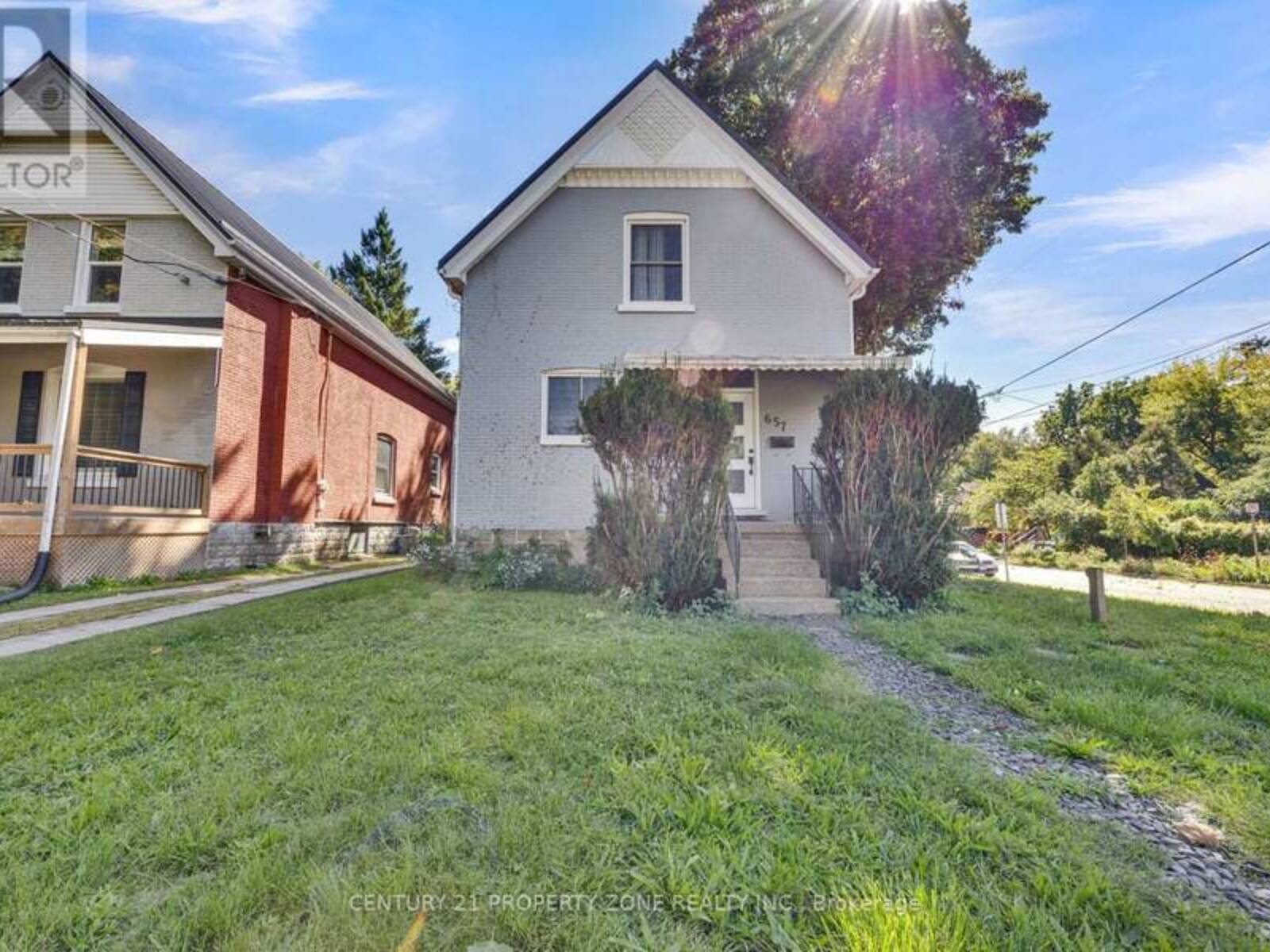 657 PICCADILLY STREET, London, Ontario N5Y 3H3