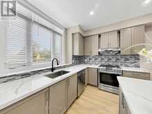 2 LONGSHORE WAY | Whitby Ontario | Slide Image Ten