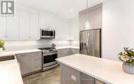 3330 RASPBERRY BUSH TRAIL | Oakville Ontario | Slide Image Eleven