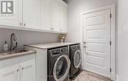 3330 RASPBERRY BUSH TRAIL | Oakville Ontario | Slide Image Twelve
