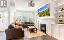 3330 RASPBERRY BUSH TRAIL | Oakville Ontario | Slide Image Five