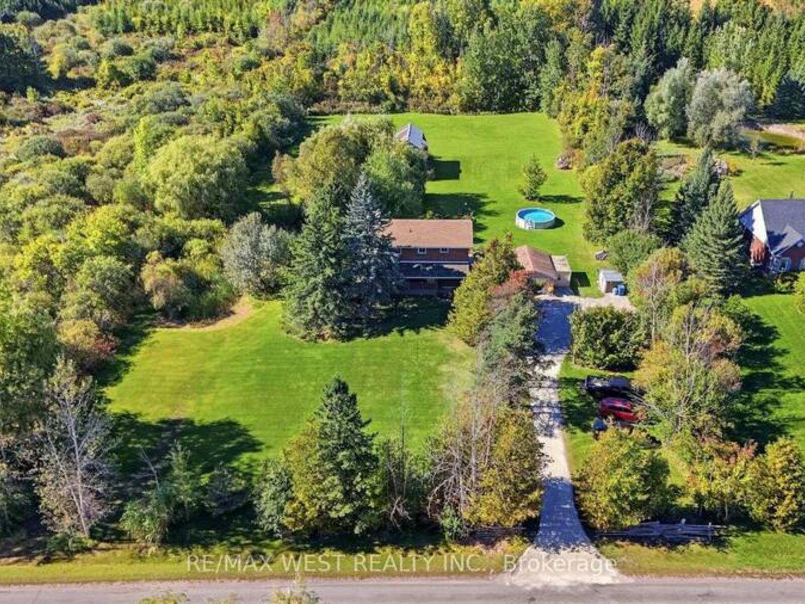 9244 HALTON ERIN TOWNLINE, Erin, Ontario L7J 2L8