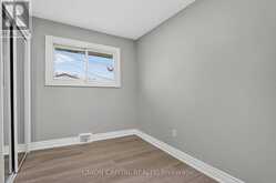 30 COLLIER ROAD N | Thorold Ontario | Slide Image Eighteen