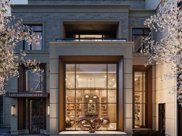 302 - 33 CHATSWORTH DRIVE Toronto Ontario, M4R 1R6 - 3 Bedrooms Condo For Sale