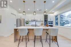 24 MERRITT ROAD | Toronto Ontario | Slide Image Nine