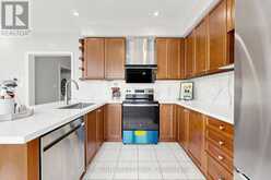 262 CORNELL CENTRE BOULEVARD | Markham Ontario | Slide Image Nine