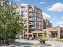 225 - 14924 YONGE STREET | Aurora Ontario | Slide Image One