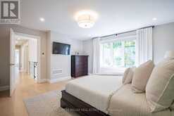 407 MAPLE GROVE DRIVE | Oakville Ontario | Slide Image Twenty-one