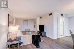 405 - 880 DUNDAS STREET W | Mississauga Ontario | Slide Image Thirteen