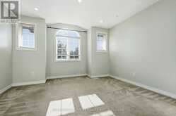 31 PEACHWOOD CRESCENT | Hamilton Ontario | Slide Image Seventeen