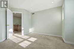 31 PEACHWOOD CRESCENT | Hamilton Ontario | Slide Image Eighteen