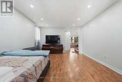 31 PEACHWOOD CRESCENT | Hamilton Ontario | Slide Image Eight