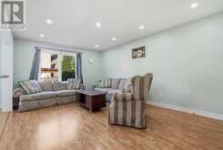 31 PEACHWOOD CRESCENT | Hamilton Ontario | Slide Image Nine