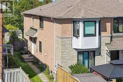 537 WALPOLE CRESCENT | Newmarket Ontario | Slide Image Sixteen