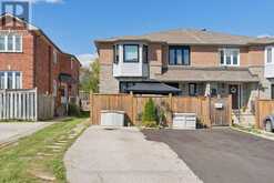 537 WALPOLE CRESCENT | Newmarket Ontario | Slide Image One
