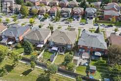 537 WALPOLE CRESCENT | Newmarket Ontario | Slide Image Twenty-five
