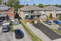 537 WALPOLE CRESCENT | Newmarket Ontario | Slide Image Two