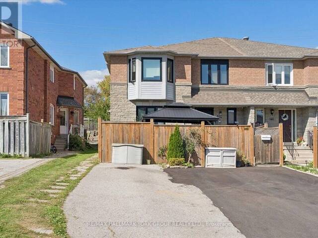 537 WALPOLE CRESCENT Newmarket Ontario, L3X 2A5 - 3 Bedrooms Home For Sale