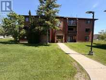 B7 - 179 EDGEHILL DRIVE | Barrie Ontario | Slide Image One