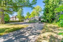 1037 LAKESHORE ROAD W | Oakville Ontario | Slide Image Two