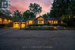 1037 LAKESHORE ROAD W | Oakville Ontario | Slide Image Seven