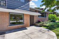 3028 EVA DRIVE | Burlington Ontario | Slide Image Four