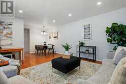 15 CARWYN CRESCENT | Hamilton Ontario | Slide Image Ten