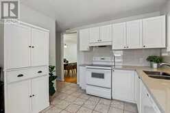 15 CARWYN CRESCENT | Hamilton Ontario | Slide Image Thirteen