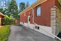15 CARWYN CRESCENT | Hamilton Ontario | Slide Image Forty-two